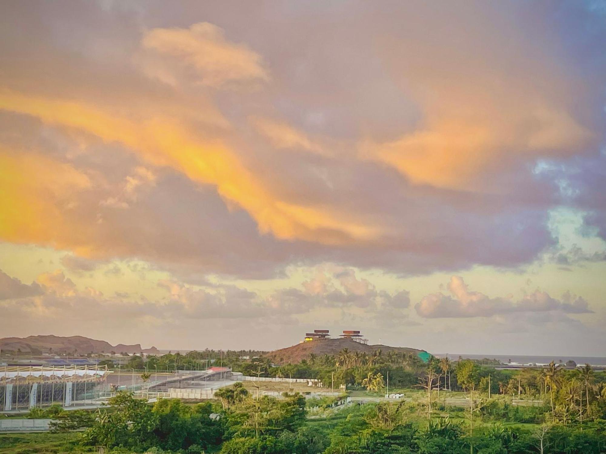 Villa Mandalika Lombok Kuta  エクステリア 写真